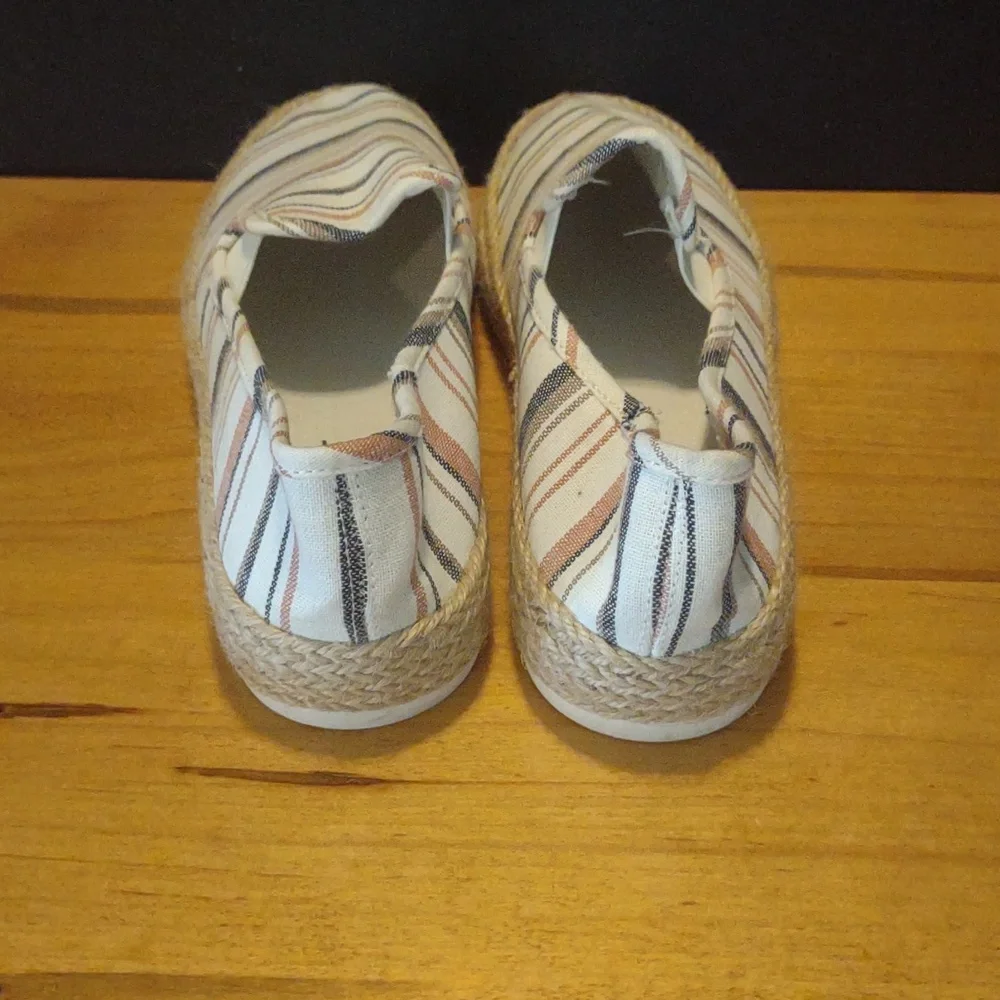 Esprit Women's‎ 7.5m Multicolor Canvas Espadrilles